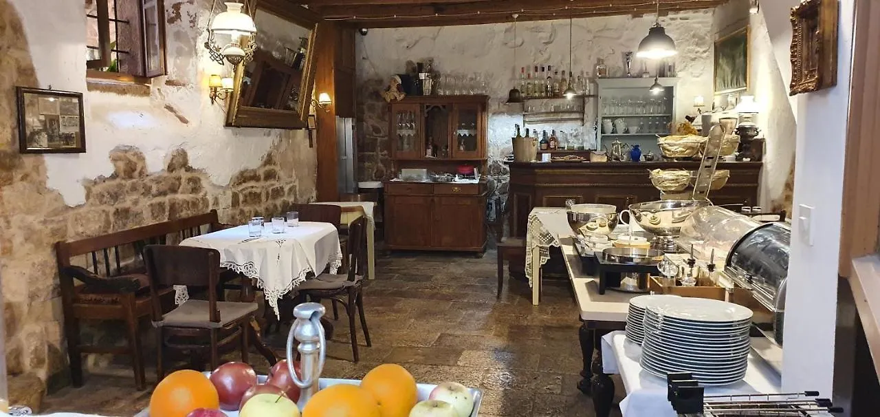 B&B Palace Basilico 1580. Rovigno 0*,  Croazia