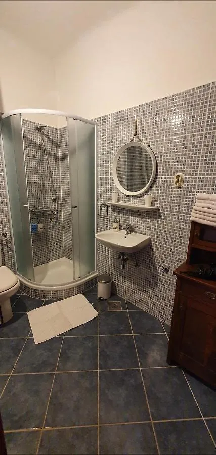 B&B Palace Basilico 1580. Rovigno Bed & Breakfast